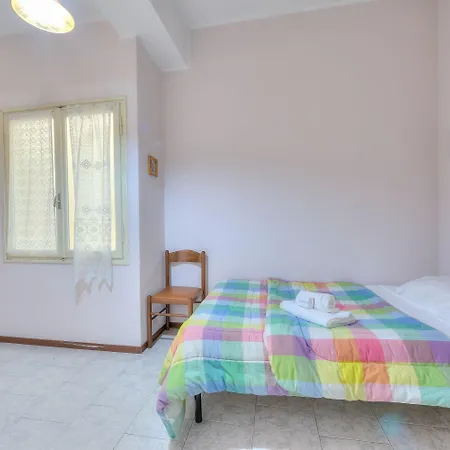 Il Porticciolo Apartment *